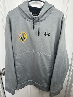 Under Armour Men's Gray Pullover Hoodie - Lightweight Performance LEO